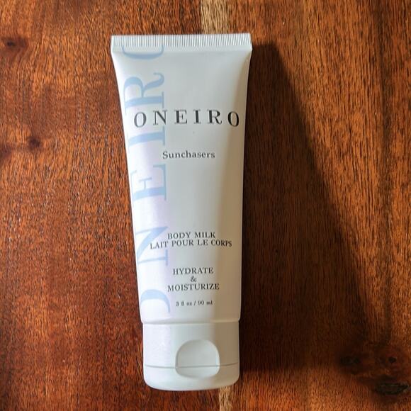 ONEIRO Sunchasers Body Milk Hydrate Moisturizer New & Sealed - Picture 4 of 6